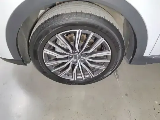 JETOUR X70 PLUS 2023 (57000 км)