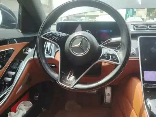 Mercedes-Benz Maybach S-Class 2023 (29700 км)