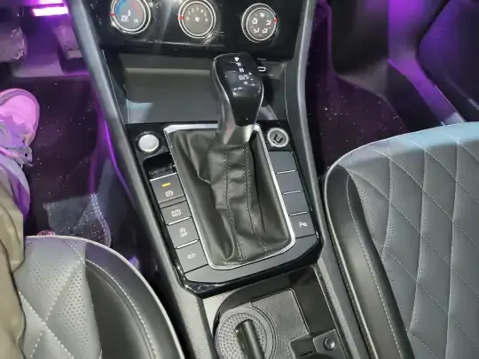 Volkswagen Sagitar 2023 (55400 км)