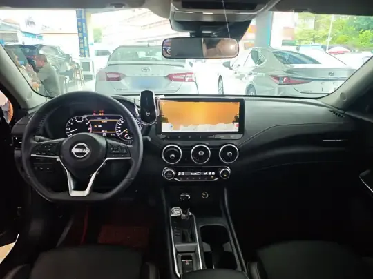 Nissan Sylphy 2023 (5900 км)