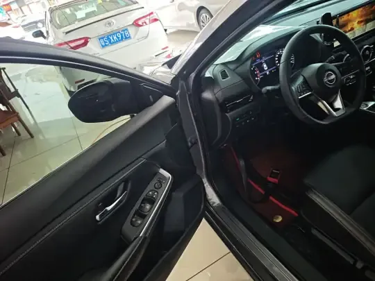 Nissan Sylphy 2023 (5900 км)