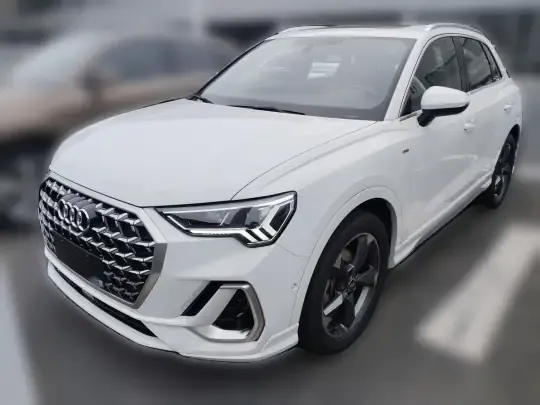 Audi Q3 2023 (41100 км)