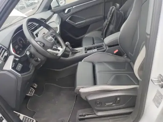 Audi Q3 2023 (41100 км)