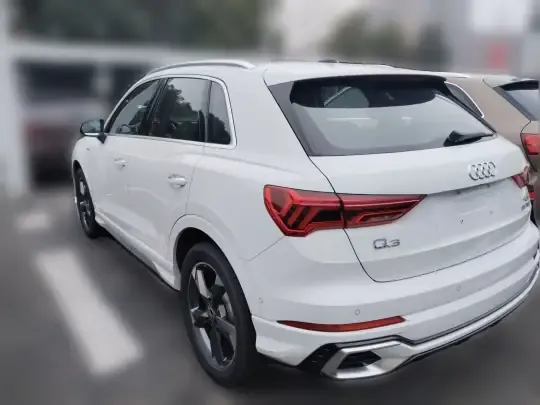 Audi Q3 2023 (41100 км)
