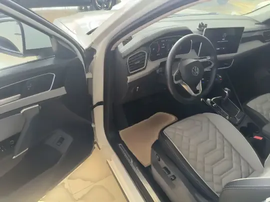Volkswagen Tayron 2023 (76200 км)