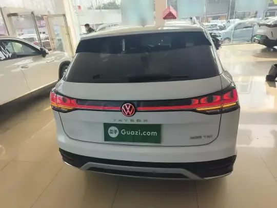 Volkswagen Tayron 2023 (76200 км)