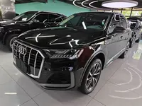 Audi Q7 2023 (43300 км)