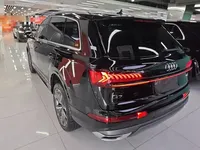 Audi Q7 2023 (43300 км)