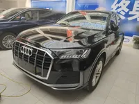 Audi Q7 2023 (76200 км)