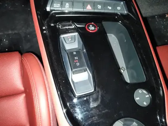 Audi RS e-tron GT 2023 (9500 км)