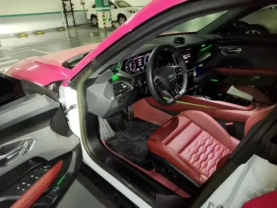 Audi RS e-tron GT 2023 (9500 км)
