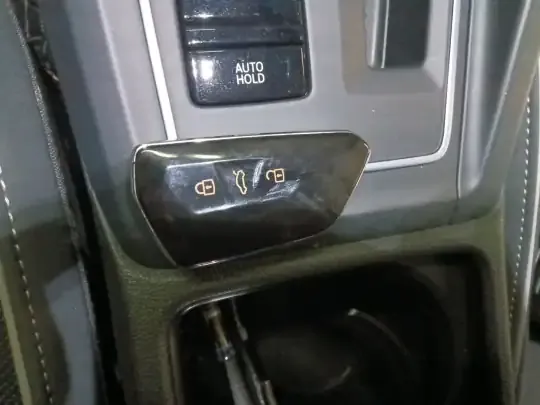 Volkswagen Golf 2023 (63000 км)