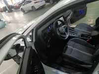 Volkswagen Golf 2023 (63000 км)