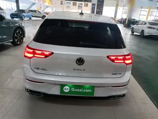 Volkswagen Golf 2023 (63000 км)