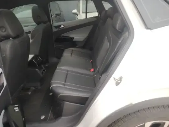 Volkswagen ID,4 X 2023 (67100 км)