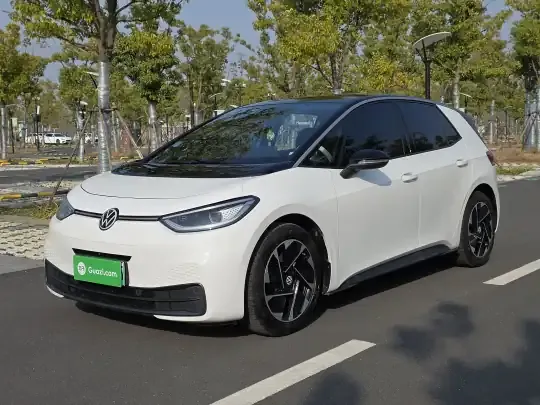 Volkswagen ID,3 2023 (56500 км)