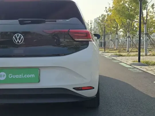 Volkswagen ID,3 2023 (56500 км)
