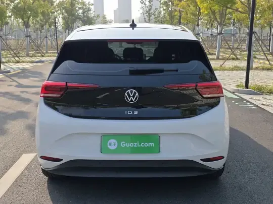 Volkswagen ID,3 2023 (56500 км)