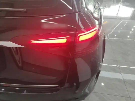 Mercedes-Benz GLE 2023 (31800 км)