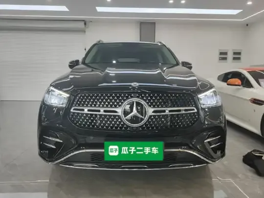 Mercedes-Benz GLE 2023 (31800 км)