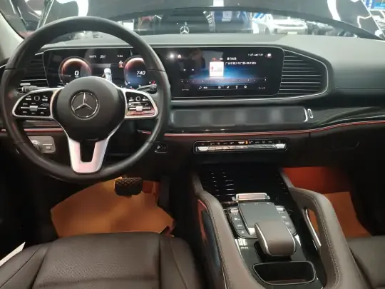 Mercedes-Benz GLE 2023 (44500 км)