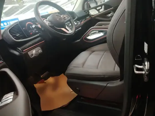 Mercedes-Benz GLE 2023 (44500 км)