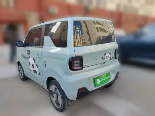 Geely Galaxy Panda 2023 (11200 км)