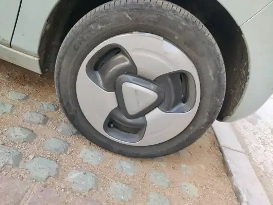 Geely Galaxy Panda 2023 (11200 км)