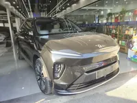 Nio ES8 2023 (60900 км)