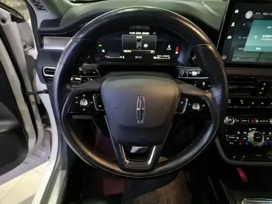 Lincoln Corsair 2022 (68200 км)