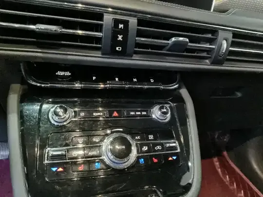 Lincoln Corsair 2022 (68200 км)