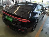 Lincoln Z 2022 (46400 км)