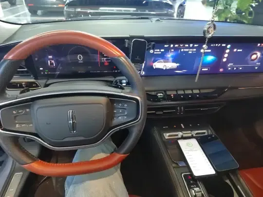 Lincoln Z 2022 (23800 км)