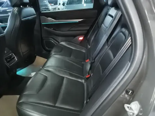 Lincoln Z 2022 (70600 км)