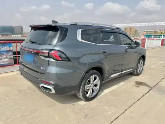Geely Auto Haoyue L 2023 (15200 км)