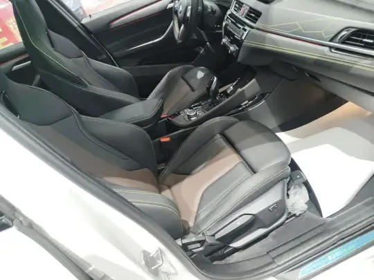 BMW X2 2023 (37900 км)