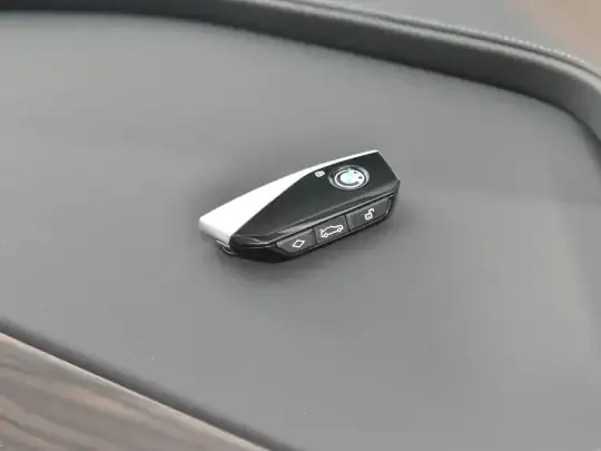 BMW 7 Series 2023 (35300 км)