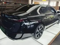 BMW 7 Series 2023 (42300 км)