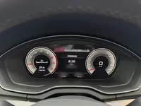 Audi Q5L 2023 (31600 км)