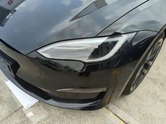 Tesla Model S 2023 (26000 км)