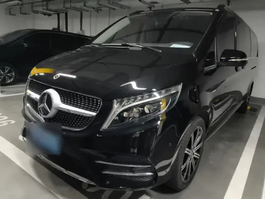 Mercedes-Benz V-Class 2022 (30299 км)