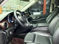 Mercedes-Benz V-Class 2022 (13400 км)