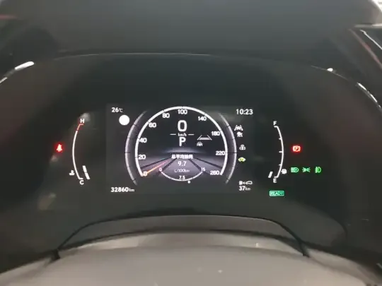 Lexus RX 2023 (32900 км)