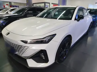 CHANGAN UNI-V iDD 2023 (44400 км)