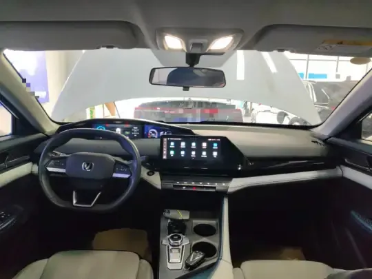 CHANGAN UNI-V iDD 2023 (44400 км)