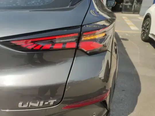 Changan UNI-T 2023 (21200 км)