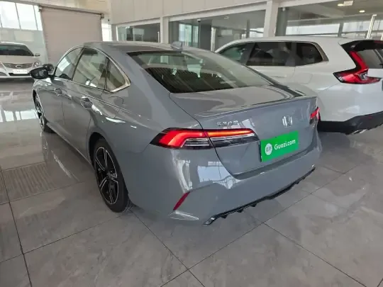 Honda Inspire 2023 (100 км)