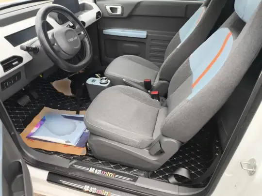 Geely Galaxy Panda 2023 (9700 км)