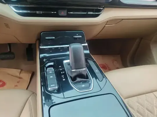 Wuling Victory 2023 (42900 км)