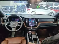 Volvo XC60 New Energy 2023 (200 км)